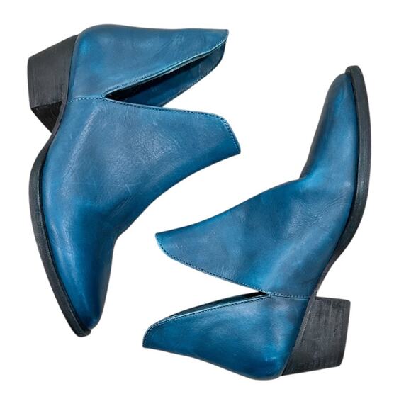 Free People Charm Double V Ankle Boot - Picture 3 of 12